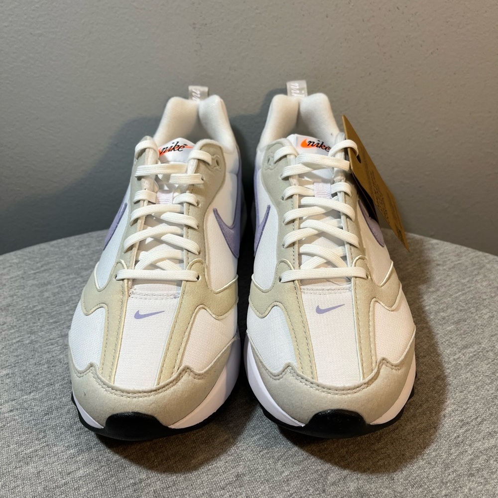 Nike Air Max Dawn Running White Purple Light Bone Women's Size 8 DC4068-100​ - Picture 4 of 11